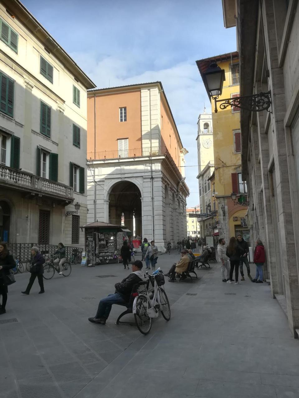 Le Logge Bed & Breakfast Pisa Bagian luar foto